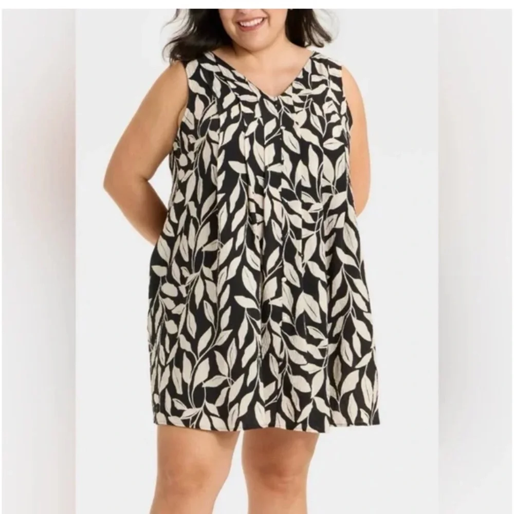Ava & Viv Black and Cream Leaf Print Strapless Dress - Picture 1 of 7
